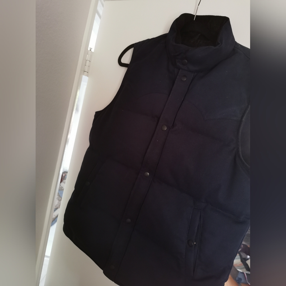 John Varvatos men's puffer vest